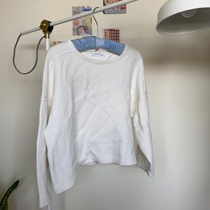Brand: Zara Size: US M Color: White